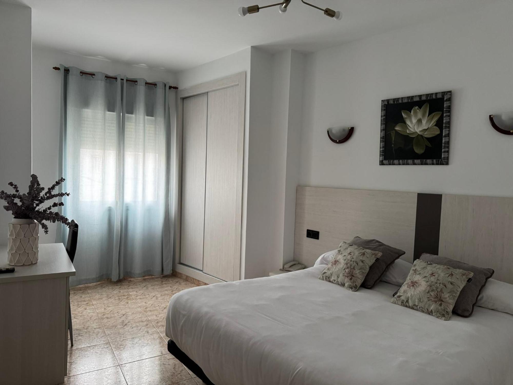 Hotel Ciudad Pozo Alcon Bagian luar foto